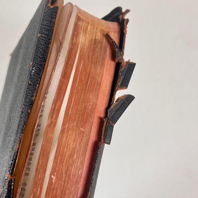 LOT 75L: 2001 Growth Corporate Pair Crosses, Lutheran Wood & Metal Cross, Yellow Prayer Cross, Small Cross Pendants, The Book of...