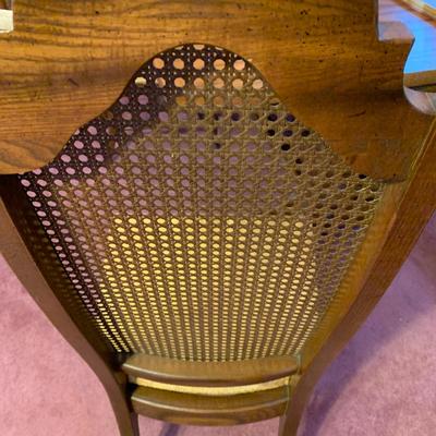 LOT 162 L: Unique American Drew Dining Room Table w/ 2 Leaves, 6 Gold Velveteen & Cane Chairs & Table Pads