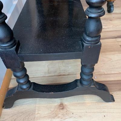 Antique Spindal Table