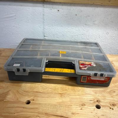 Six Plastic Parts Bins & Contents (SB-MG)