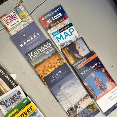 Lot 219 Alases and maps (Colorado, Kansas and New Mexico)