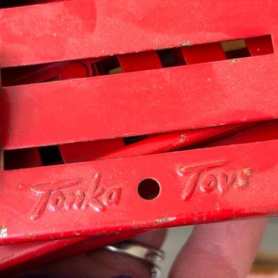 Lot 221 Tonka Toys Fundale farm metal toy barn and fencing