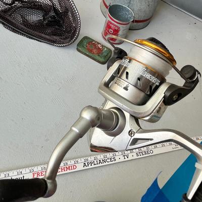 Lot 225 Vintage fishing equipment - minnow bucket, rod, fishing net