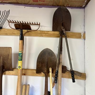 Large Selection of Yard Tools (SF-MG)