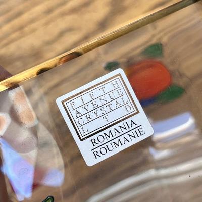 Lot 240 Fruit bowl and Lead crystal vase