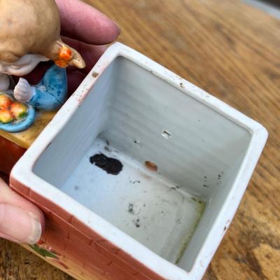 Lot 250 Little girl figurines, music box and pink egg cup