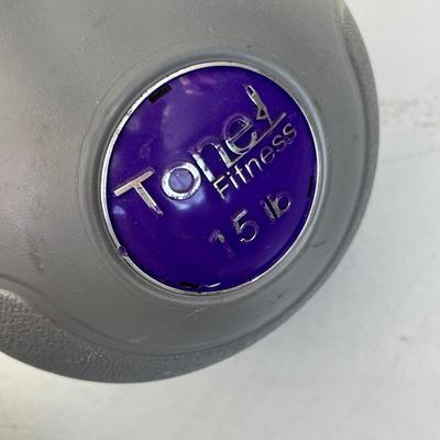 Lot 256 15 & 20lb kettle bells