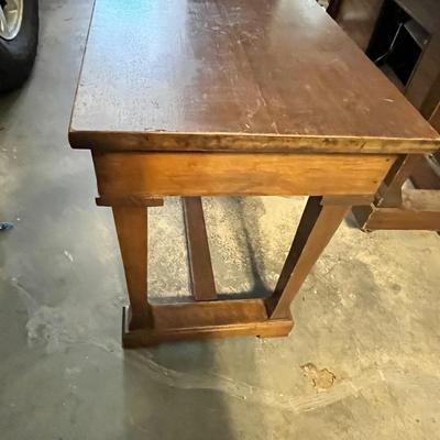 Lot 269 Piano bench w/ storage