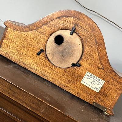 Lot 271 Mantle/ Table top Clock collection