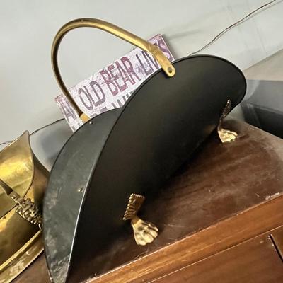 Lot 272 Fireplace wood holders & Sign