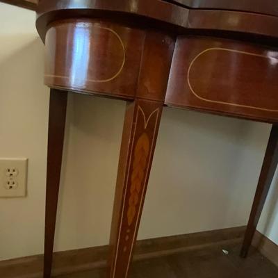 Antique Mahogany Game table 35 x 36 x 30