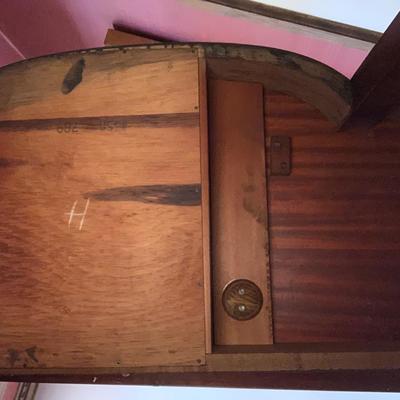 Antique Mahogany Game table 35 x 36 x 30