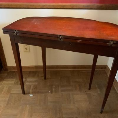 Antique Mahogany Game table 35 x 36 x 30