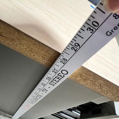 Lot 276 Metal 3 drawer cabinet