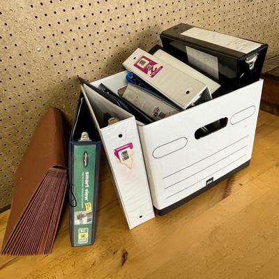 Lot 281 box of binders