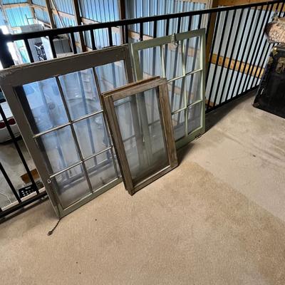 Lot 320 4 Antique windows - 2 - 36x28 2 - 17x28