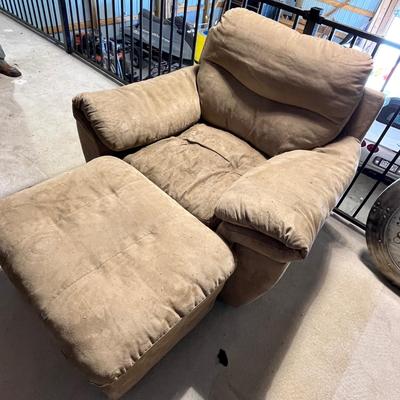 Lot 322 arm chair and ottoman tan