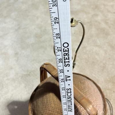 Lot 329 Wicker basket/steamer lamp - no shade