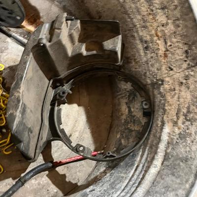 Lot 340 galvanized wash tin and bucket w/ stuff