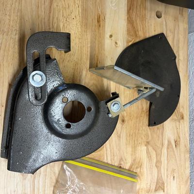 Duracraft Bench Grinder (SF-MG)