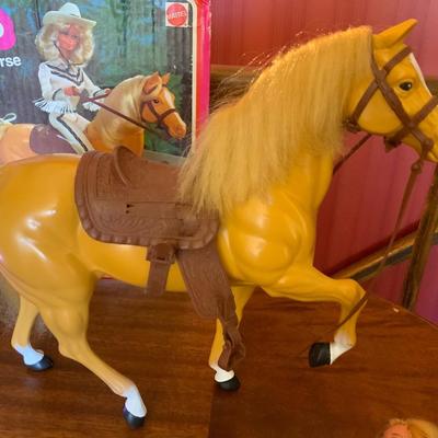 Vintage Lot of Barbie and her horse Dallas and Barbie Car 1984
