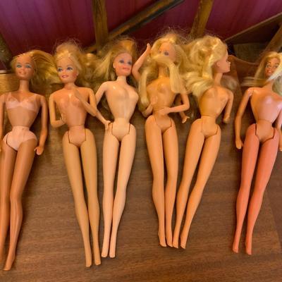 Lot of 15 Vintage Barbies and misc Barbie Clothes