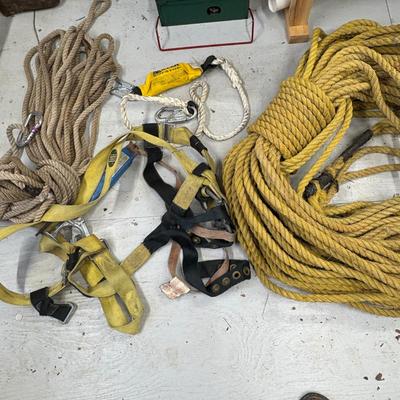 Ropes, Body Harness & More (SF-ES)