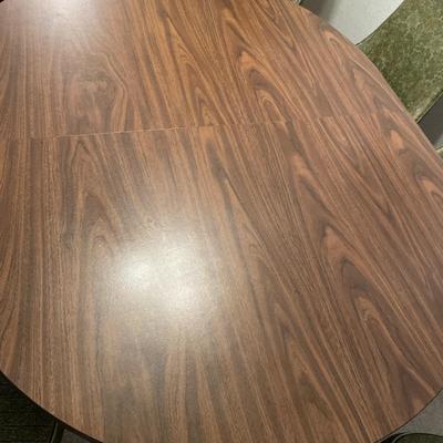 Chromecraft Oval MCM dining room table and 6 chairs