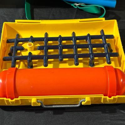 Vintage 1973 Mattel Lil Camper Back Pack and Accessories