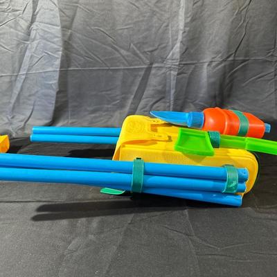 Vintage 1973 Mattel Lil Camper Back Pack and Accessories