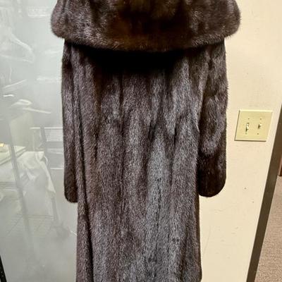 Vintage Brown Mink Fur Coat mid length 1950's Wide Collar