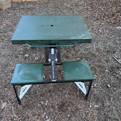Slumberjack Stowaway Picnic Table and What-A-chair Deluxe Recliner (SB-DZ)