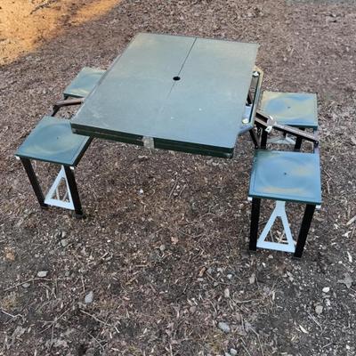 Slumberjack Stowaway Picnic Table and What-A-chair Deluxe Recliner (SB-DZ)