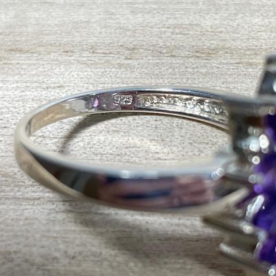 Sterling Silver Ring 8
