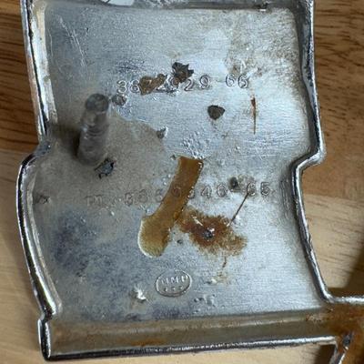 Chevrolet Corvette Metal Emblems (SB-DZ)