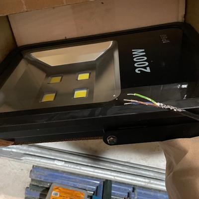 Lot 357 Grow-light and electrical hardware