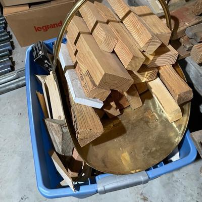 Lot 358 brass wood holder and scrap wood