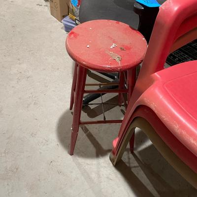 Lot 360 3 plasic lawn chairs,small red stool, office chair