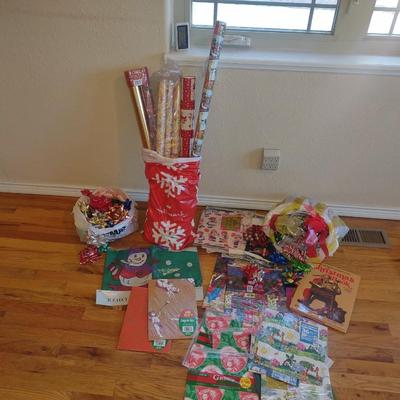 WRAPPING PAPER / BOWS A CHRISTMAS BOOK ILLUSTRATED BY NORMAN ROCKWELL.