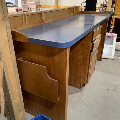 Hardware store type counter