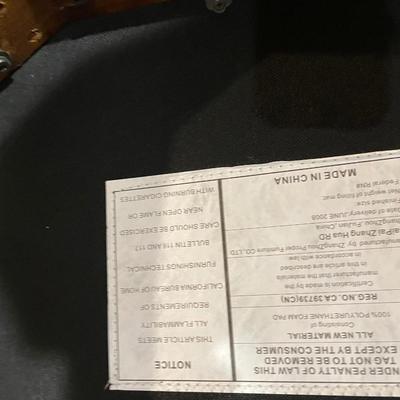 Lot 359 3 dining chairs, 1 rocker/recliner