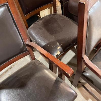 Lot 359 3 dining chairs, 1 rocker/recliner