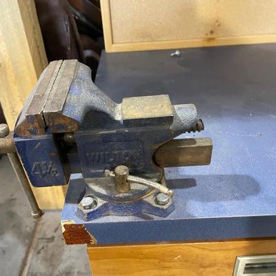 Lot 370 desk height work bench (desks from former medical building