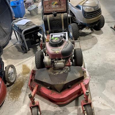 Lot 379 Worldlawn commercial/residential mower - 33 inch (with manual) not tested