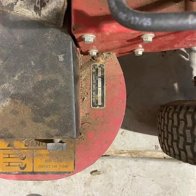 Lot 379 Worldlawn commercial/residential mower - 33 inch (with manual) not tested