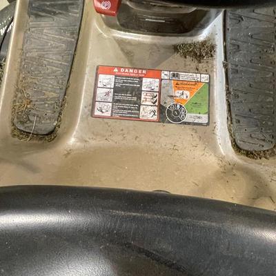 Lot 382 Craftsman DLS 3500 riding lawn mower (not tested)