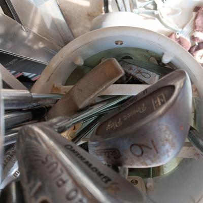 ASSORTMENT OF GOLF CLUBS, GOLF BAG AND MORE