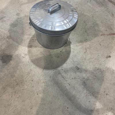 Lot 391 metal bucket with lid,