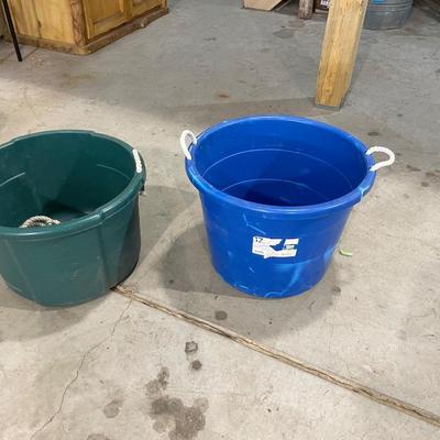 Lot 392 2 large plastic buckets and rope