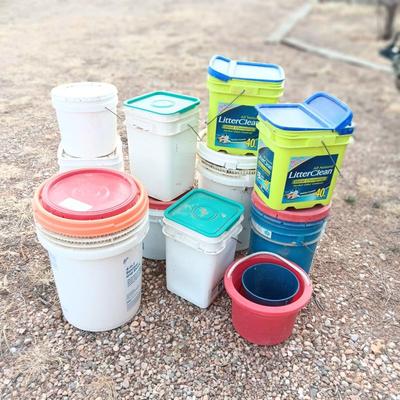 STORAGE BUCKETS AND PAILS